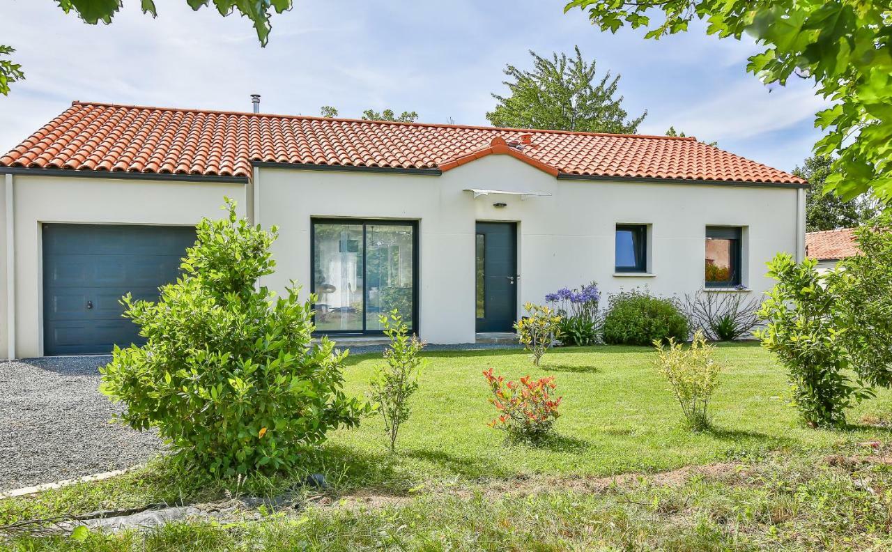 Villa D'Eau Douce Les Achards  Exterior photo